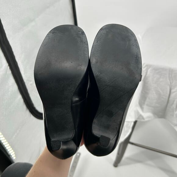 Vintage y2k Womens Black Leather Upper Steve Madden Glare Bow Heel Pumps Sz 6.5M - Picture 9 of 9